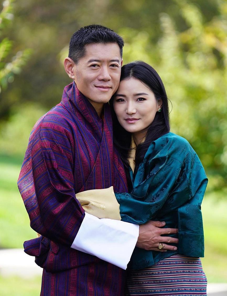 亚洲颜值天花板的不丹王室，一生爱一人的故事是真的吗 - 133