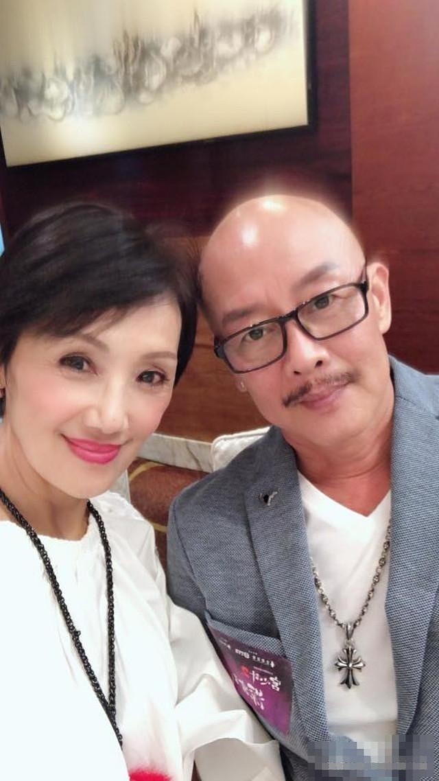 69岁TVB女星做完手术身形消瘦，曾患脑膜炎险死，导致情绪病复发 - 11