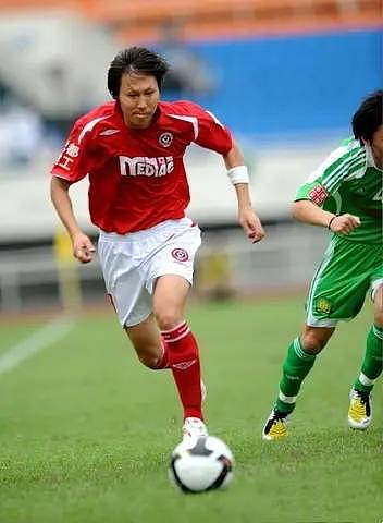 中国足球竞争力不足，是否可以像引进特斯拉那样“引狼入室” - 13