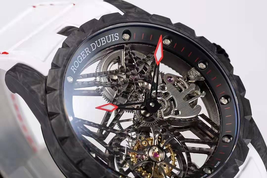 BBR罗杰杜彼王者系列碳纤维陀飞轮腕表升级V4版，艺术与时间的结晶 - 26