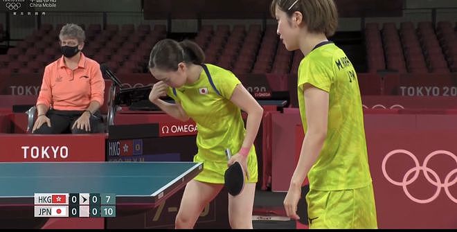 就离谱!乒乓女团赛第1盘第2局,计分显示日本赢了 - 7
