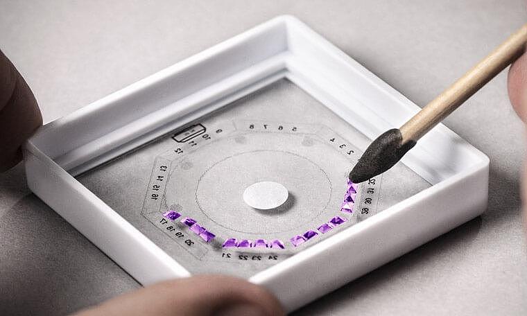 AP皇家橡树计时表首见紫水晶表圈面盘 - 3