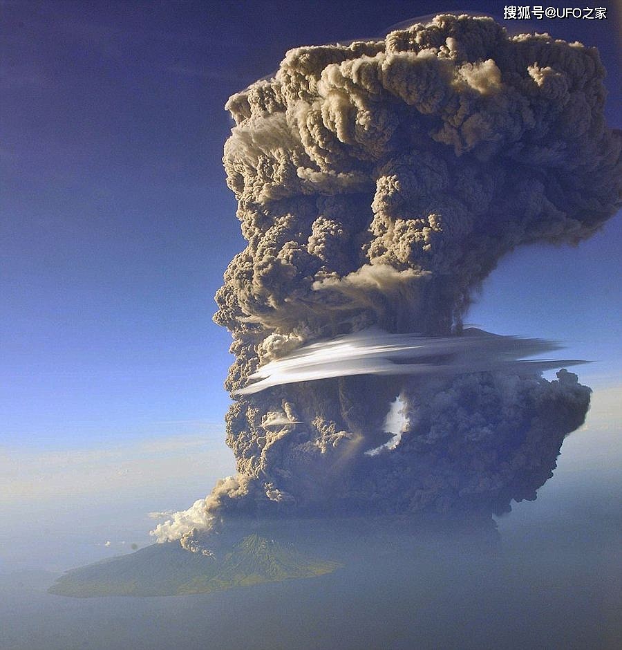 汤加火山4天爆发3次，火山灰正在扩散，2022年将成为无夏之年？ - 14