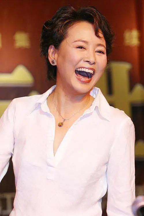 演员张瑜：我这辈子蛮可怜的，66 岁没有婚姻也无子女 - 35