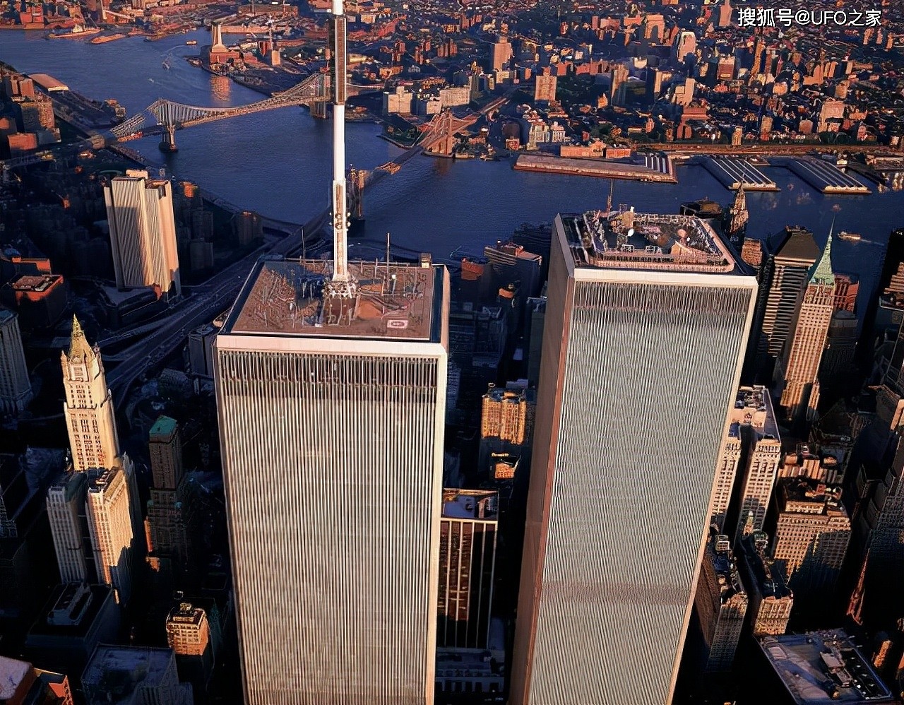 纽约世贸大厦是怎么倒塌的，究竟是飞机撞击，还是定向爆破？ - 9