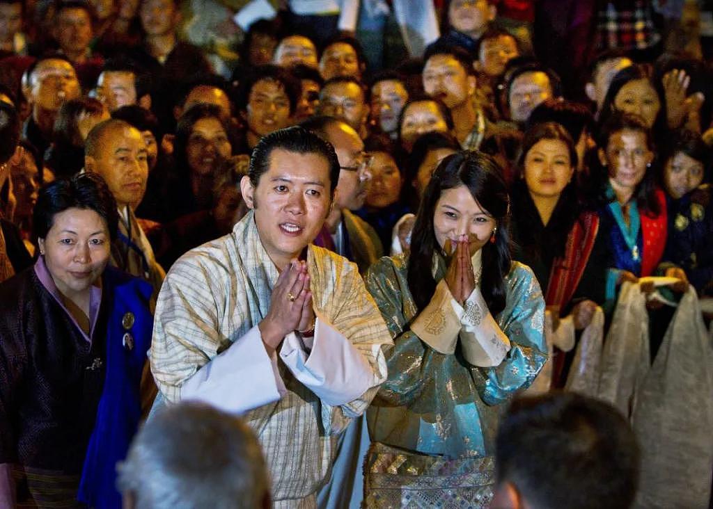 亚洲颜值天花板的不丹王室，一生爱一人的故事是真的吗 - 68