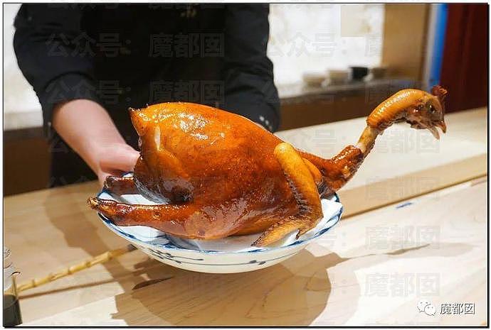 上海餐厅两人吃 4400 元：米饭只有 1 筷子，牛肉像指甲盖 - 9