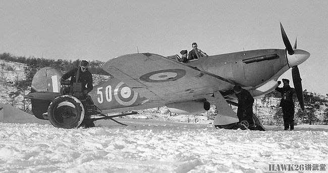 80年前 英国第151战斗机联队抵达苏联 翱翔在北极圈的“飓风” - 3