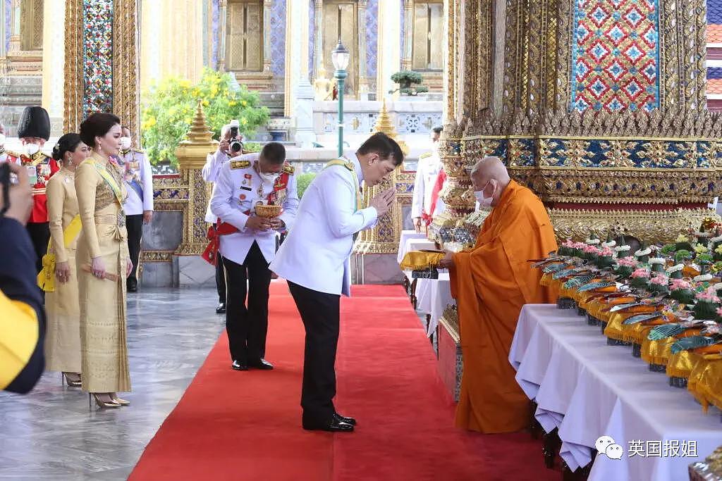 泰国 42 岁二王子流亡海外近 30 年后突然回国，想夺王位？ - 46