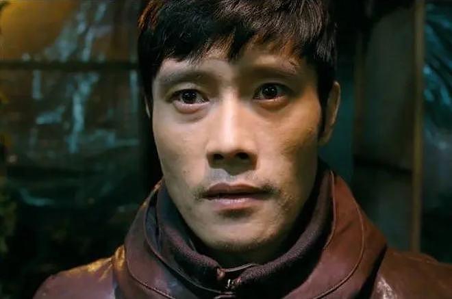 韩国首部被禁止上映的限制级电影，镜头看着头皮发麻 - 13
