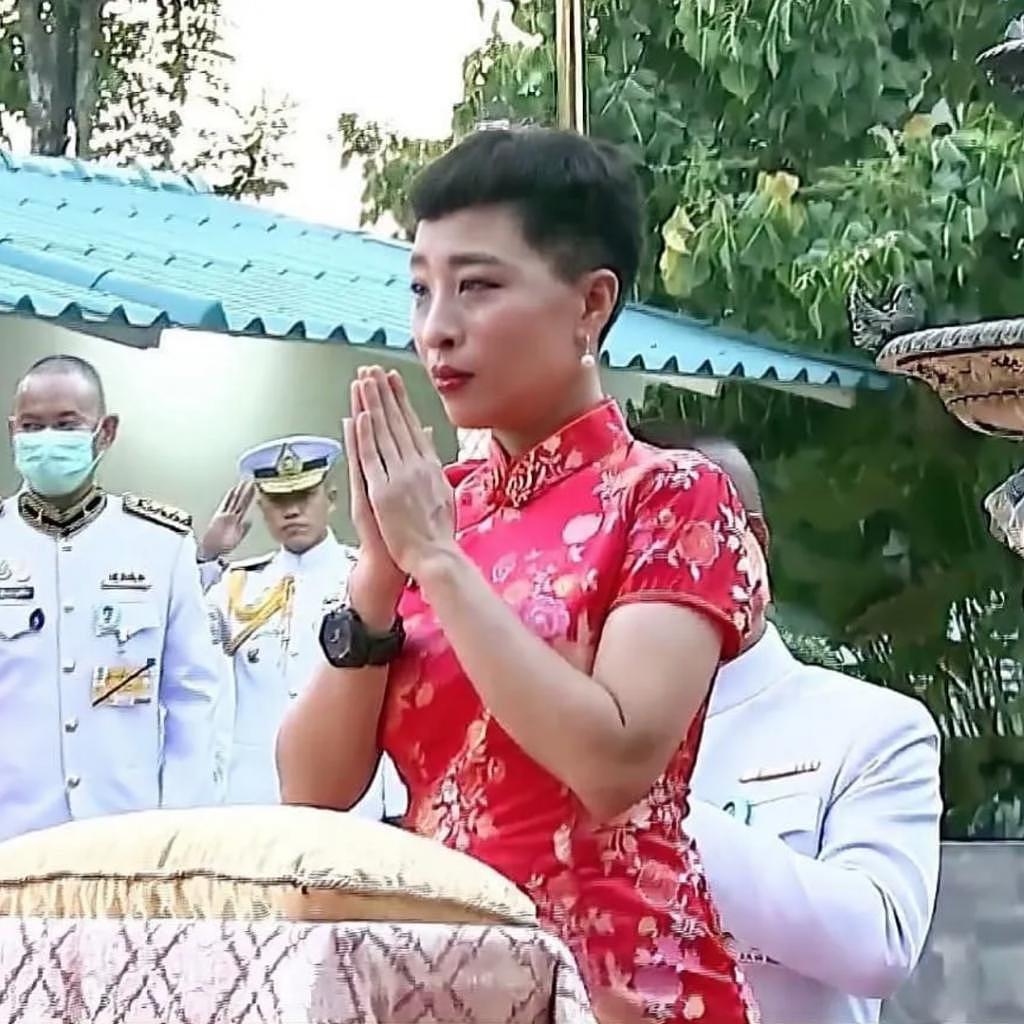 泰国最优秀的长公主生死未卜？泰国王室宫斗惨输的女性们 - 59