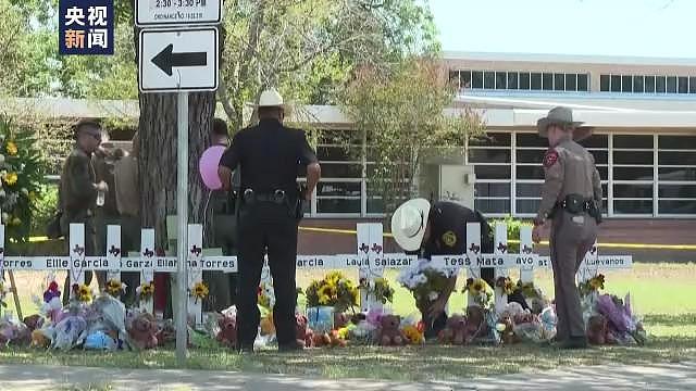 美国得克萨斯州一小学枪击事件致 21 人死亡 9 岁幸存者讲述惊魂时刻 - 4