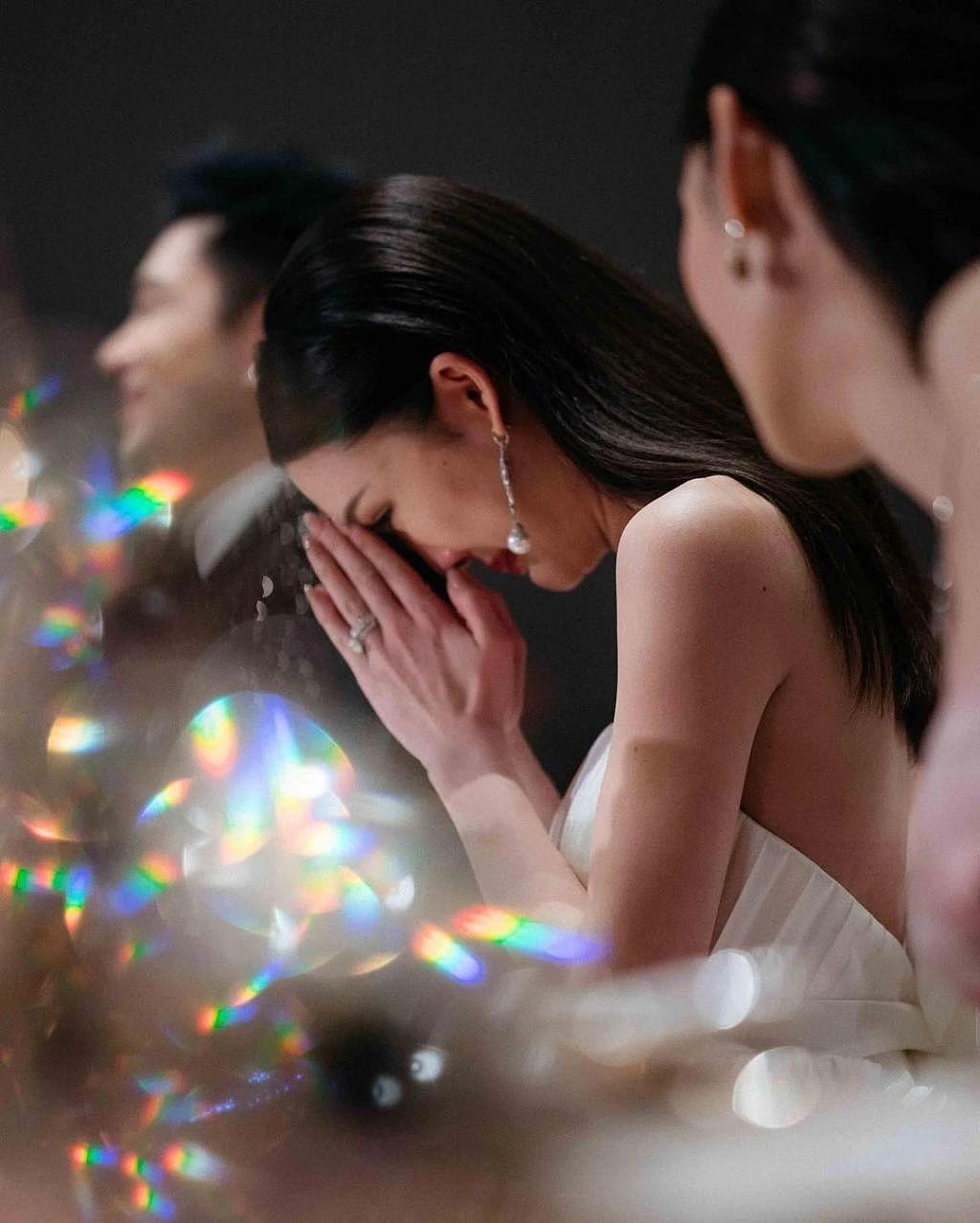 最养眼的泰国豪门新婚夫妇，混迹娱乐圈的风流富公子最终被谁收服？ - 220