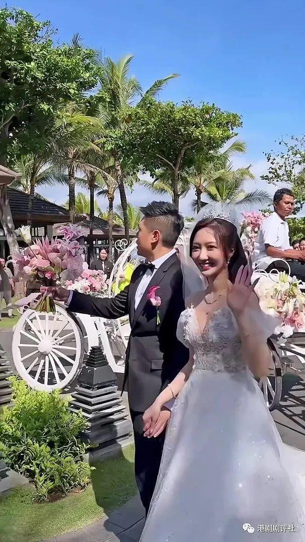 TVB 小花与圈外男友巴厘岛结婚 在婚礼现场落泪 - 13