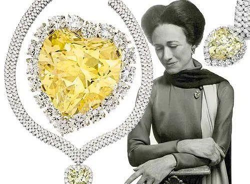 温莎公爵夫人手镯再次拍卖，为什么她的珠宝总能拍出天价？ - 29