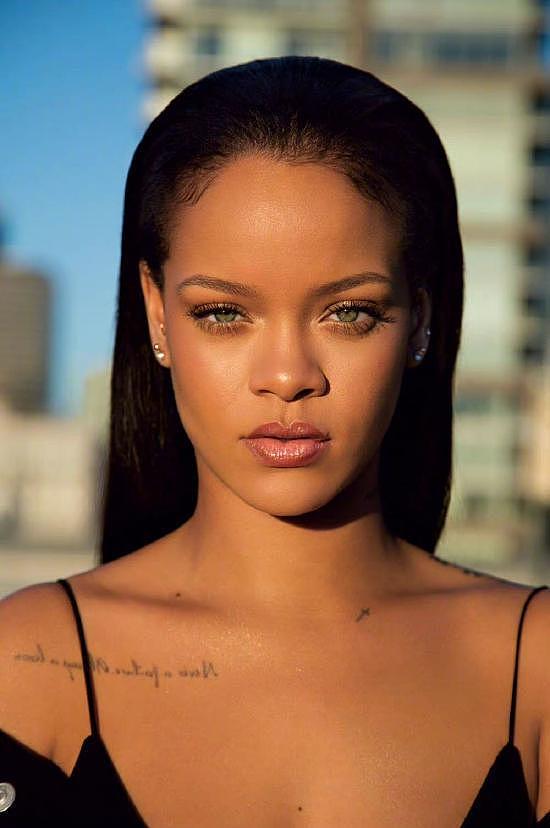 Rihanna 成为全球最富有歌手 身价 14 亿美元 - 7