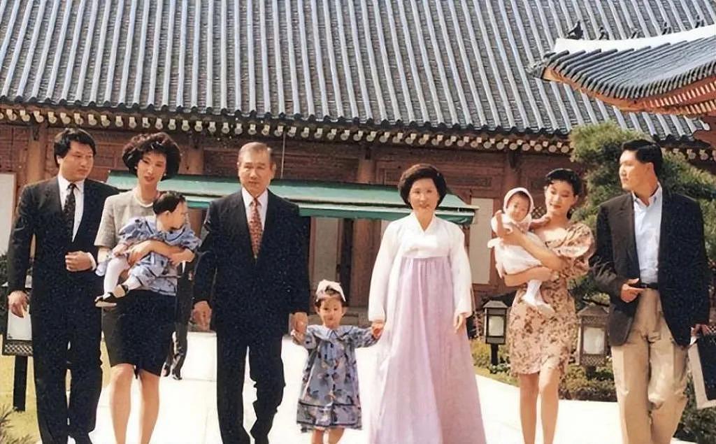 “亚洲最贵离婚案”迎来终局，总统千金隐忍 11 年后反杀 - 4