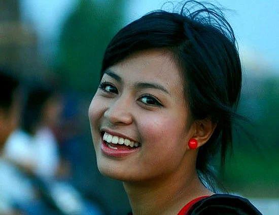 从少女偶像到越南最红女歌手，16 年如何改变一个女孩…… - 13