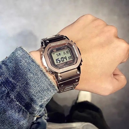 CASIO GMW-B5000 小方块手表