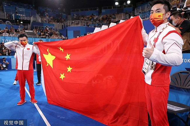刘洋夺金一刻流泪 这枚金牌中国体操等了九年！ - 2