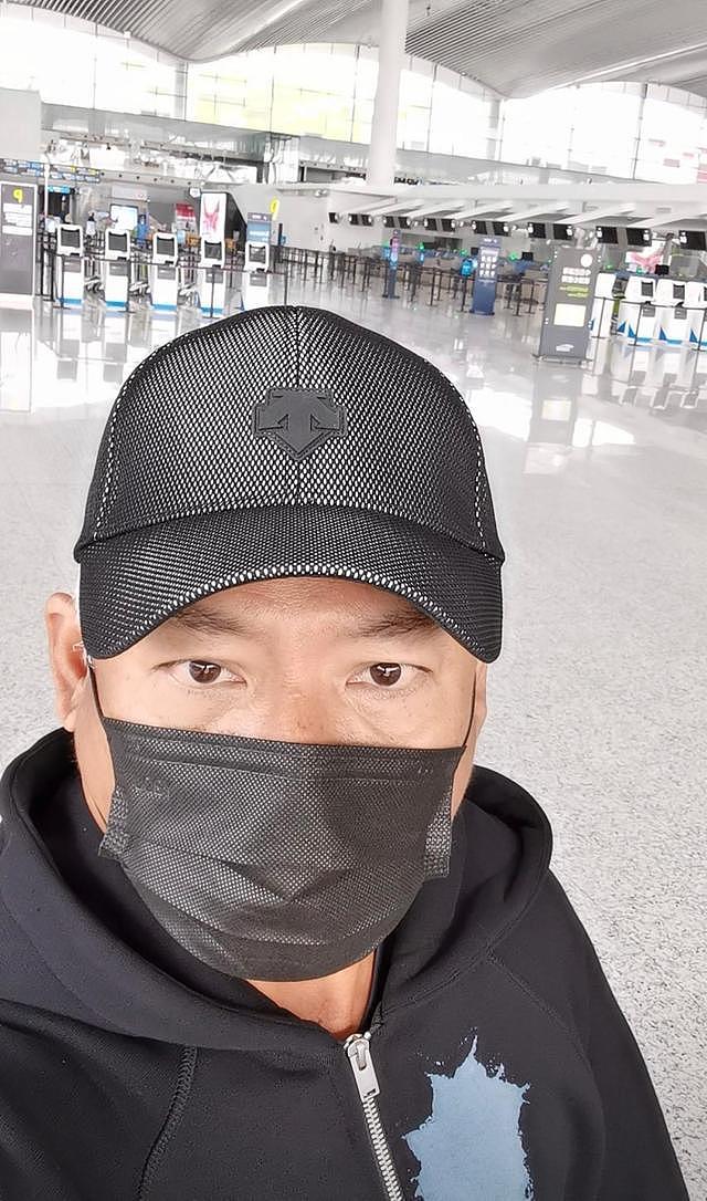 58 岁巫启贤自曝两年未见母亲，被航空公司拒绝登机，无法回新加坡 - 7