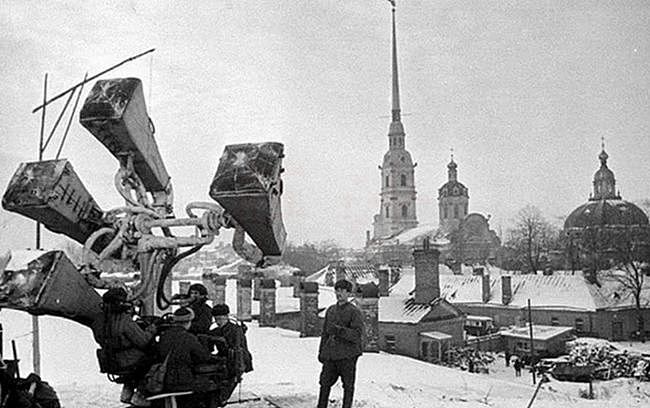 苏军以死亡400多万代价守住该市：1941年8月31日列宁格勒战役打响 - 1