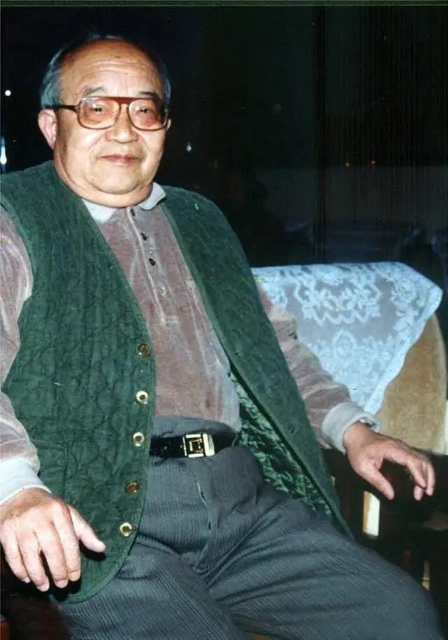 乔羽去世：他写的歌大家都会唱，与妻子是初恋幸福 68 年 - 15