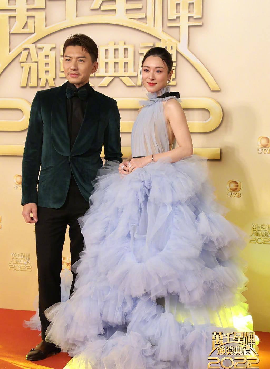 TVB 颁奖礼红毯：尽管气温下降，女演员却一个比一个敢穿 - 23