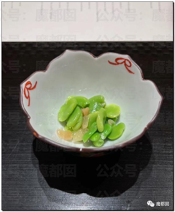 上海餐厅两人吃 4400 元：米饭只有 1 筷子，牛肉像指甲盖 - 33