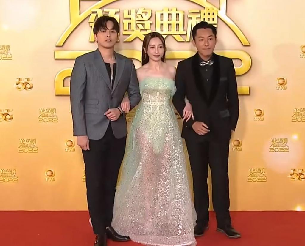 TVB 颁奖礼红毯：尽管气温下降，女演员却一个比一个敢穿 - 18