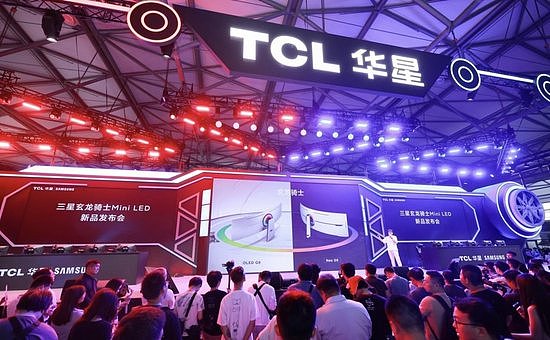 燃爆ChinaJoy 2023,TCL华星X三星显示器联合发布玄龙骑士高端Mini LED电竞显示器新品 - 1