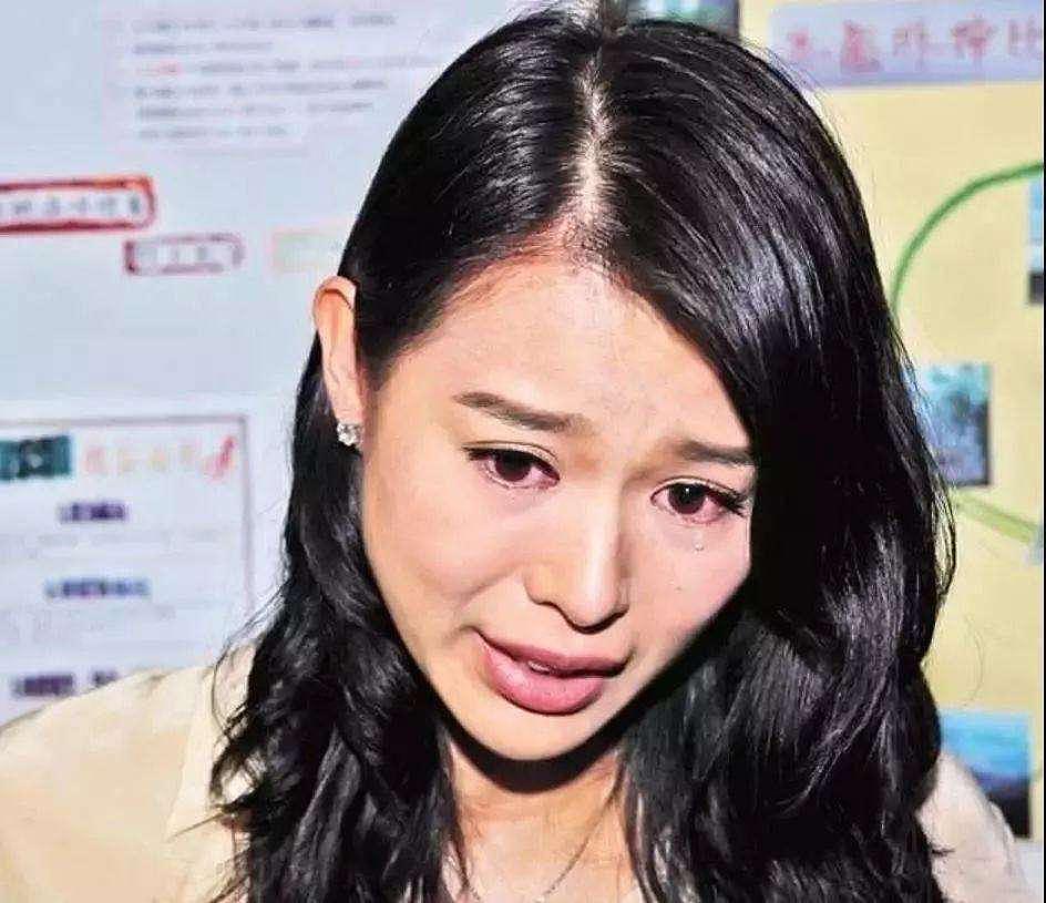 胡杏儿海边靓照被老公曝光，女演员身材管理果然不一般！ - 10