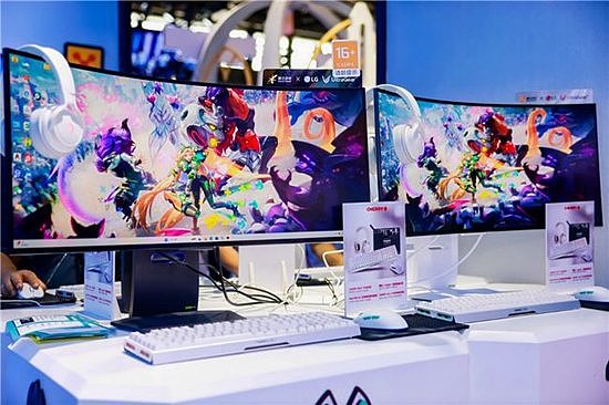 CHERRY携手腾讯、世纪华通、TCL共同亮相2024 ChinaJoy，引领高质量游戏体验 - 3