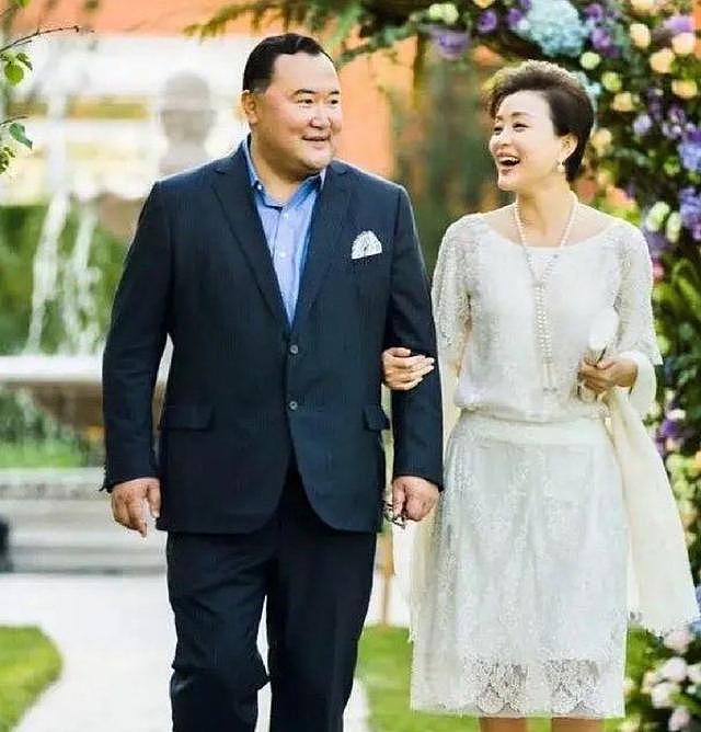 杨澜吴征结婚 28 周年 “依然相爱 与子偕老” - 2