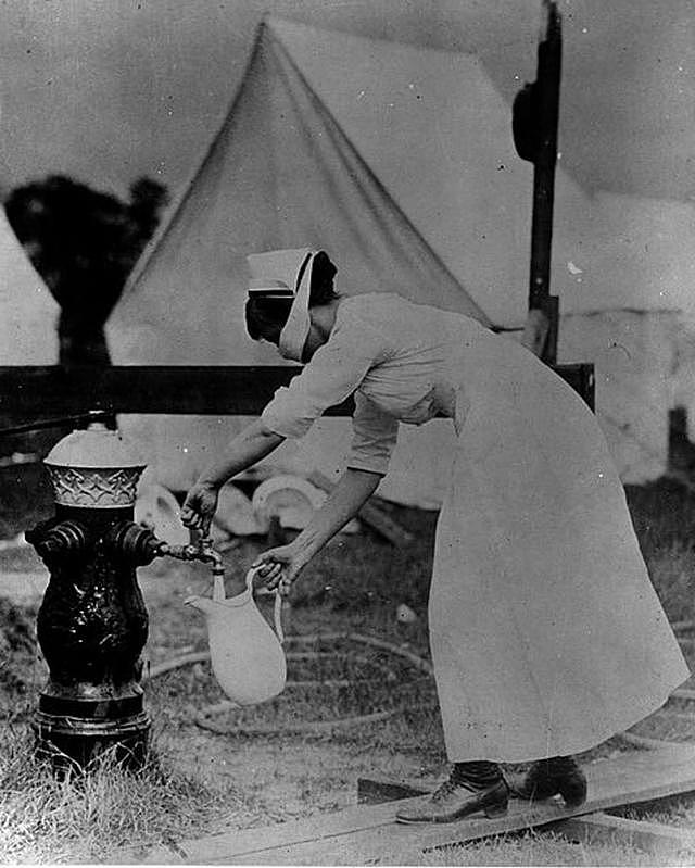 亲身经历1918年，西班牙流感大流行的美国，是一种怎样的体验？ - 10