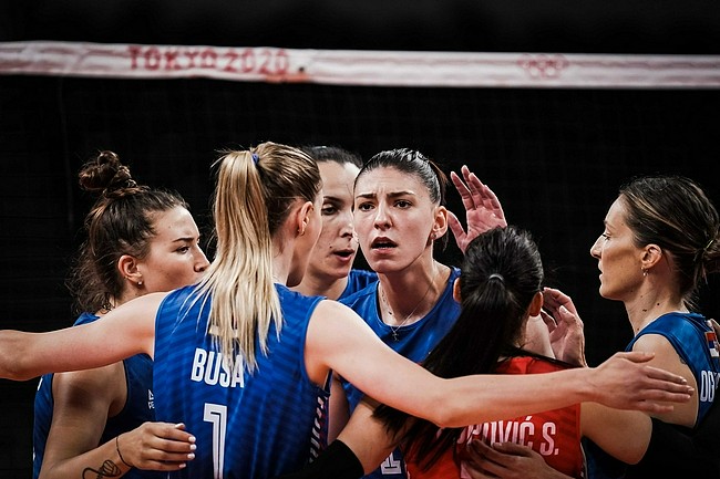 塞尔维亚女排3-0韩国摘铜 金软景率队再获奥运第4 - 1