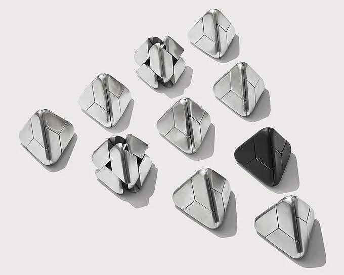 纽约设计师设计的金属拼图魔块，由四块完全相同的不锈钢组成！ - 7