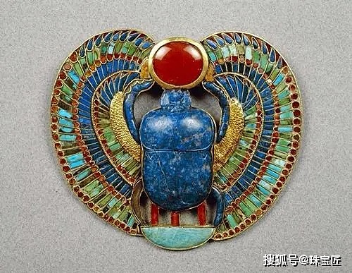 最古老的宝石之一！埃及法老的钟爱，清朝皇帝的朝珠：色相如天的青金石 - 13