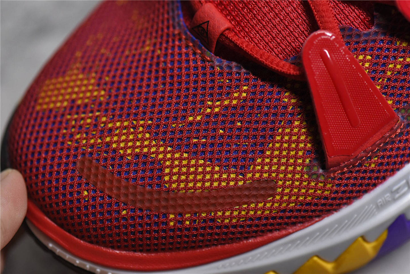 耐克 欧文 Nike Kyrie Irving 7 ICONS OF SPORT 英雄主题篮球鞋 - 10