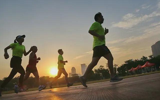 跑步虽好，但不要每天都跑，按照自己的身体状况量力选择 - 3