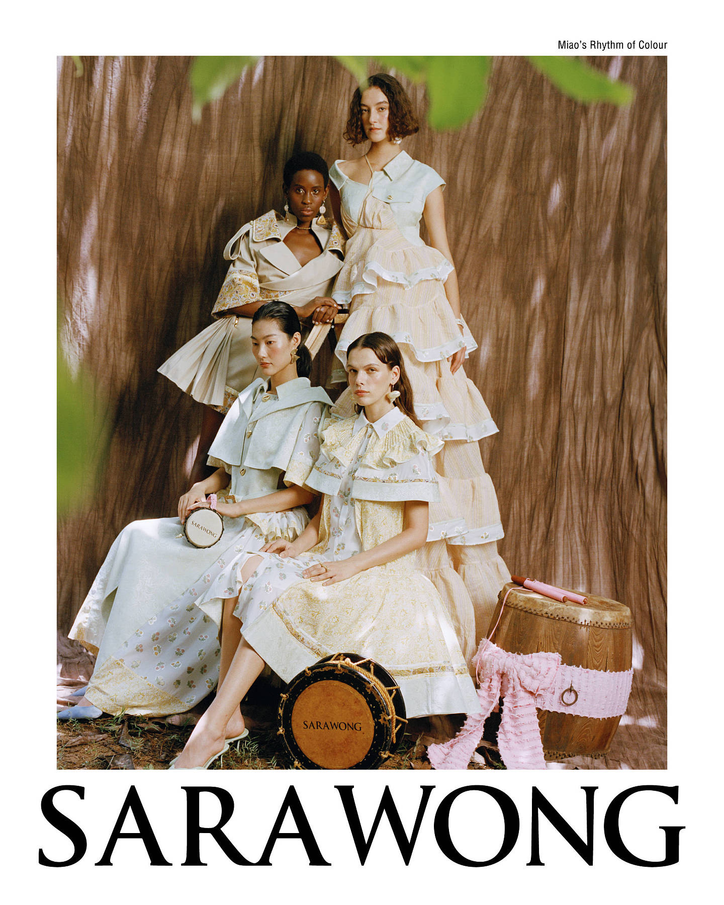 SARAWONG S/S2022米兰时装周系列发布“MIAO’S RHYTHM OF COLOUR”：苗韵之色 - 19