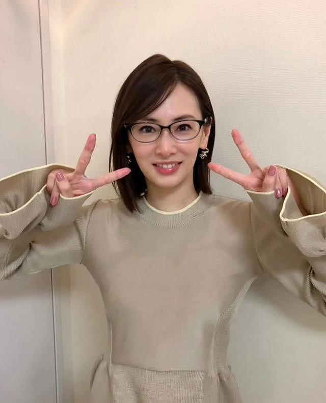 日本演员北川景子，34岁还是那个可盐可甜的美少女，保养秘籍是啥 - 2