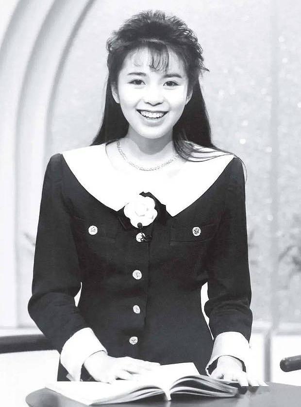 董卿最大对手！17 岁扫厕所，23 岁日本出道，她才是央视宝藏女孩 - 13