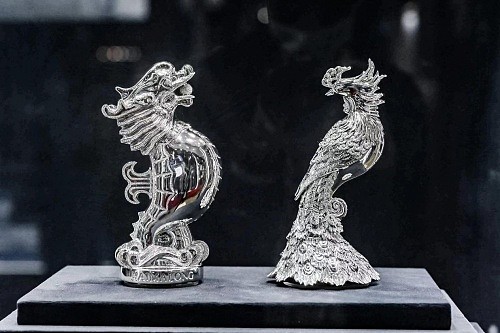 可艾琳珠宝1.158亿全新“海马龙&海马凤”作品 亮相上海进博会 - 6