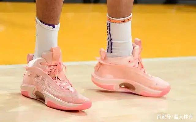 NBA球员上脚：詹姆斯穿新球鞋，KT7海王配色很酷 - 11