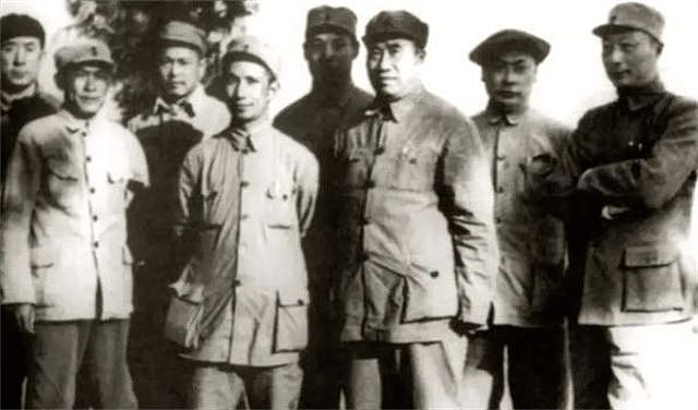 害死杨靖宇的抗联师长程斌，解放后成为军官，后被“自己人”出卖 - 8