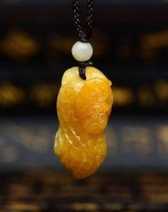 广州玉相缘珠宝黄建表教你如何购买到满意的翡翠挂件饰品 - 1