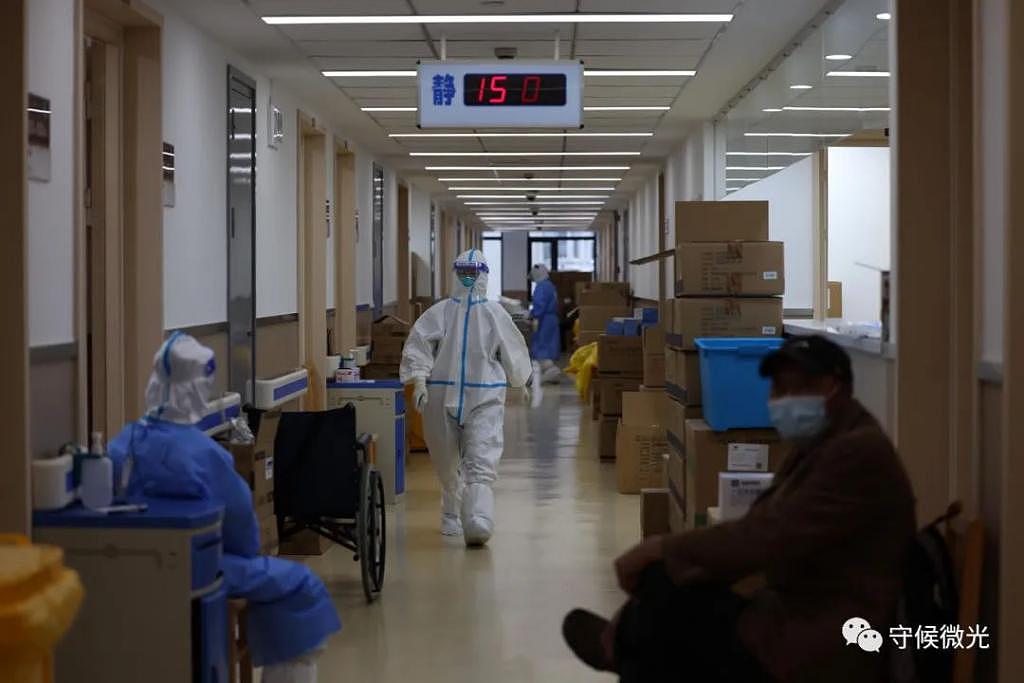 疫情下的上海临时血透中心：为了血透病人的生命 - 9