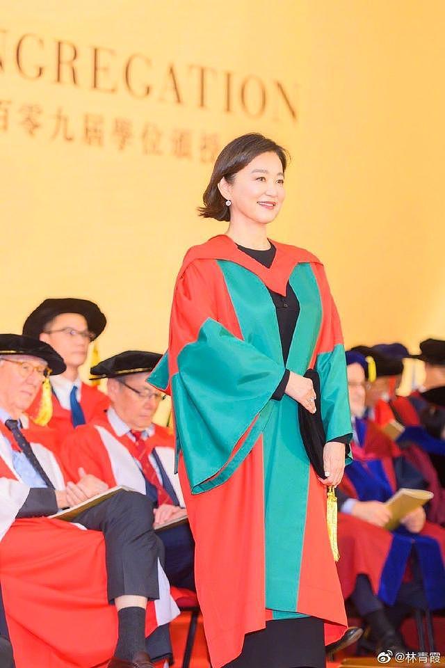 林青霞获香港大学荣誉博士学位 称要做对社会有意义的事 - 5