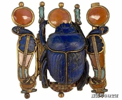 最古老的宝石之一！埃及法老的钟爱，清朝皇帝的朝珠：色相如天的青金石 - 17